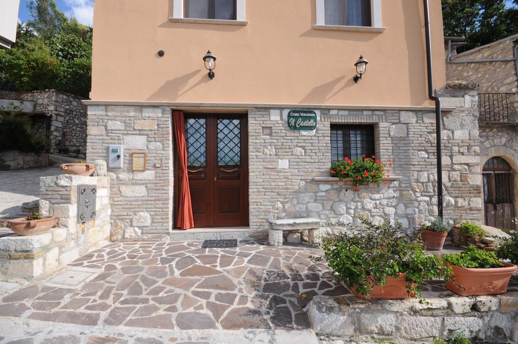 Casa Vacanze Il Castello Pescina Esterno foto
